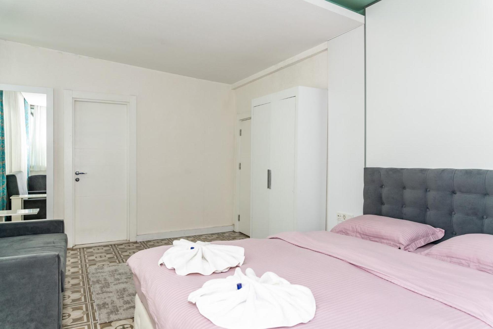 Berrak Su Hotel Antalya Exteriör bild