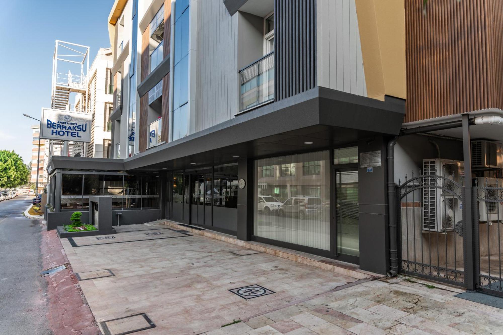 Berrak Su Hotel Antalya Exteriör bild